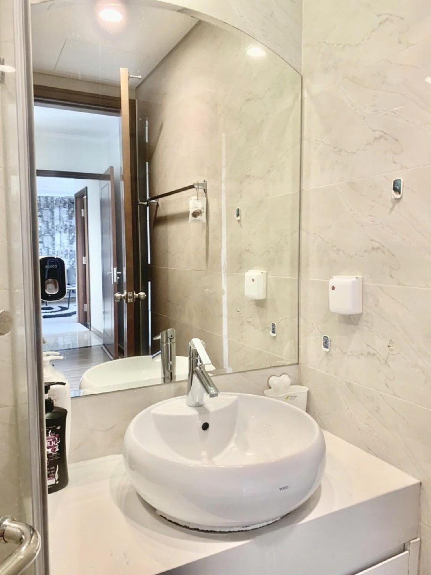 Mott Haven Apart - Vinhomes Central Park, Landmark 81 Area & Ice Rink Ho Chi Minh-Byen Eksteriør billede